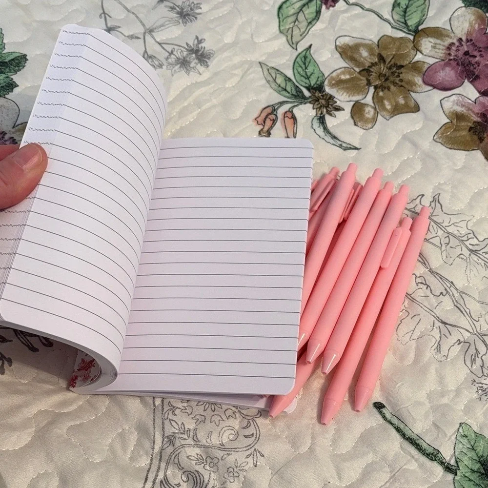 Set of 🩷12🩷Pink Pens (Black ink - never used)